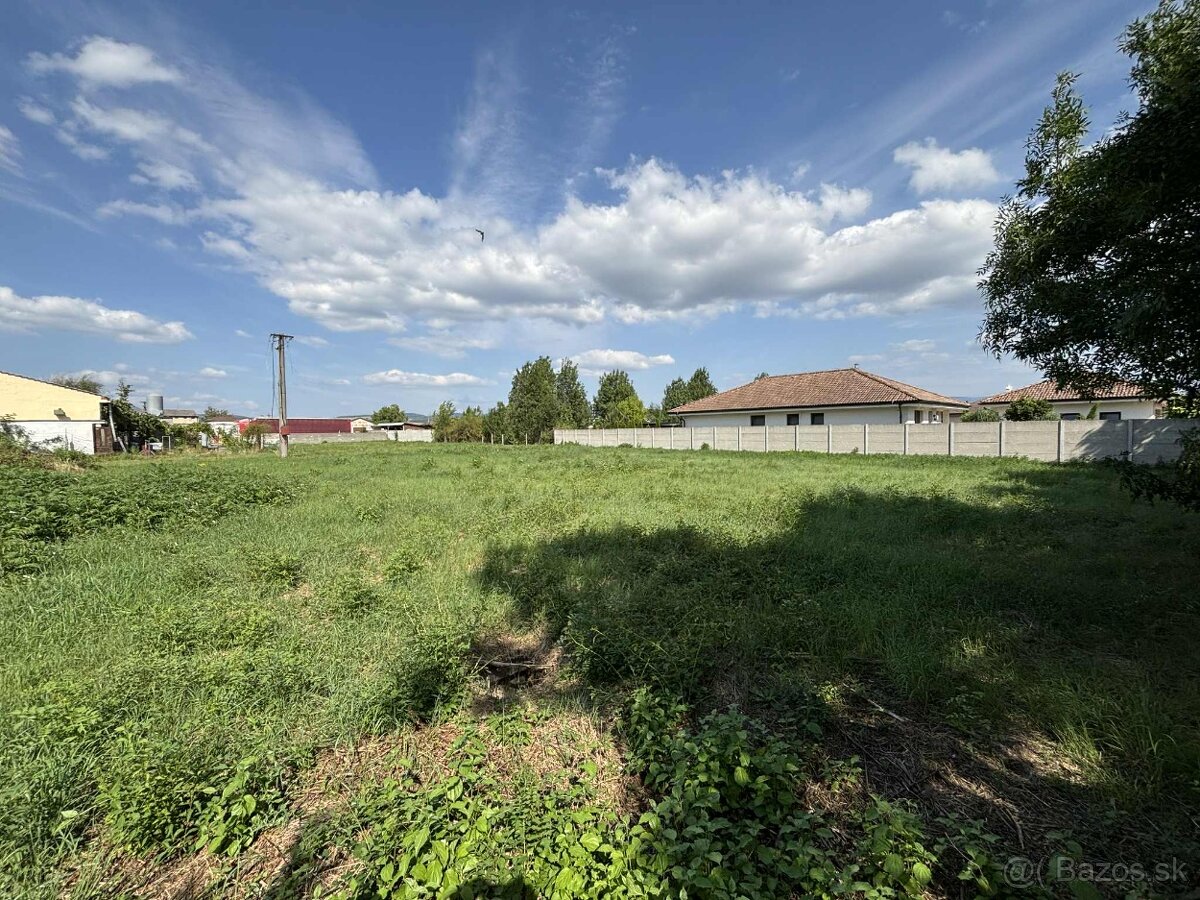 STAVEBNÝ POZEMOK 3096M2 - 4