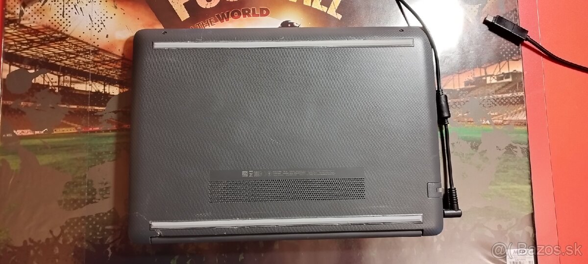 Predám notebook HP 240 g7 - 4