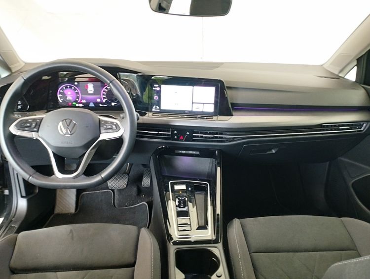 VW Golf Variant 1,5 eTSI DSG Style - rok 2023 - 4