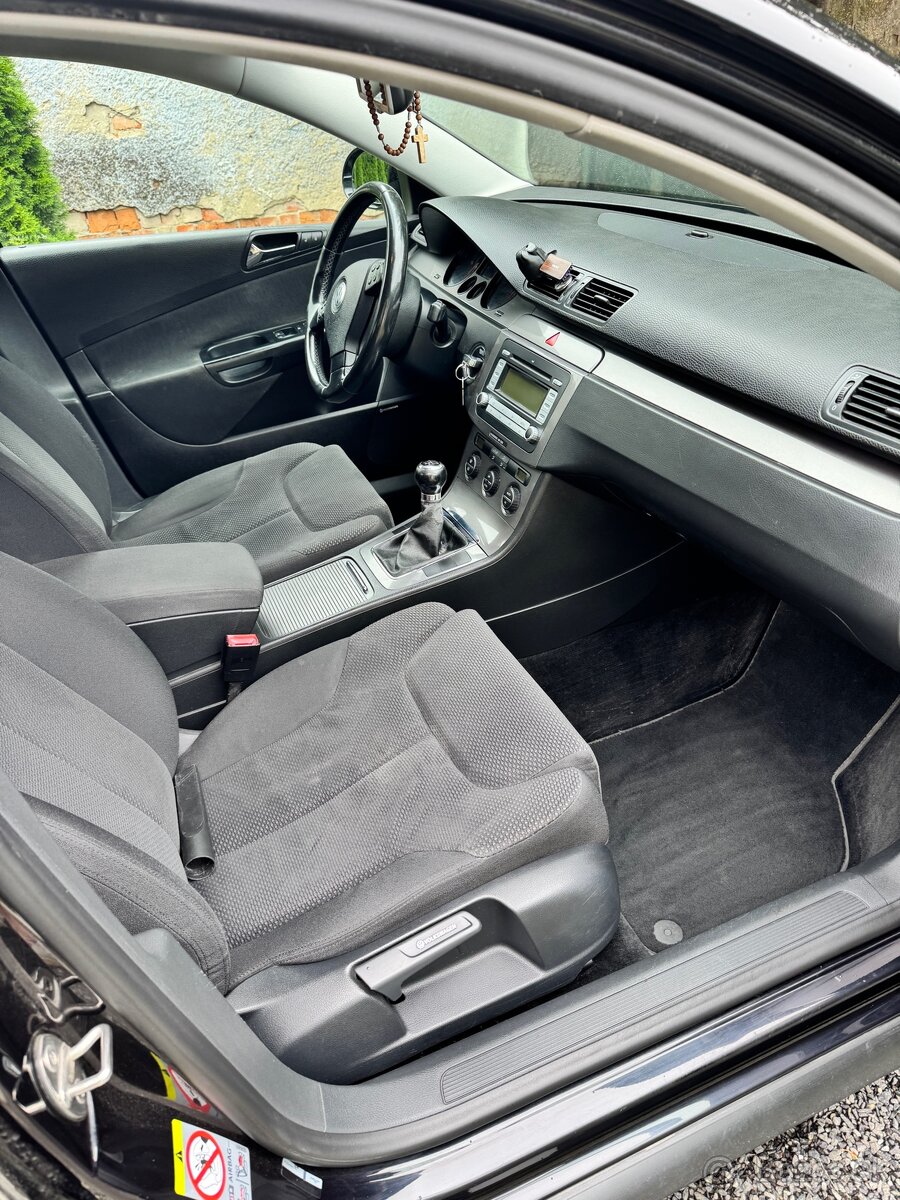 Predám Volkswagen Passat b6 1.9 TDi - 4