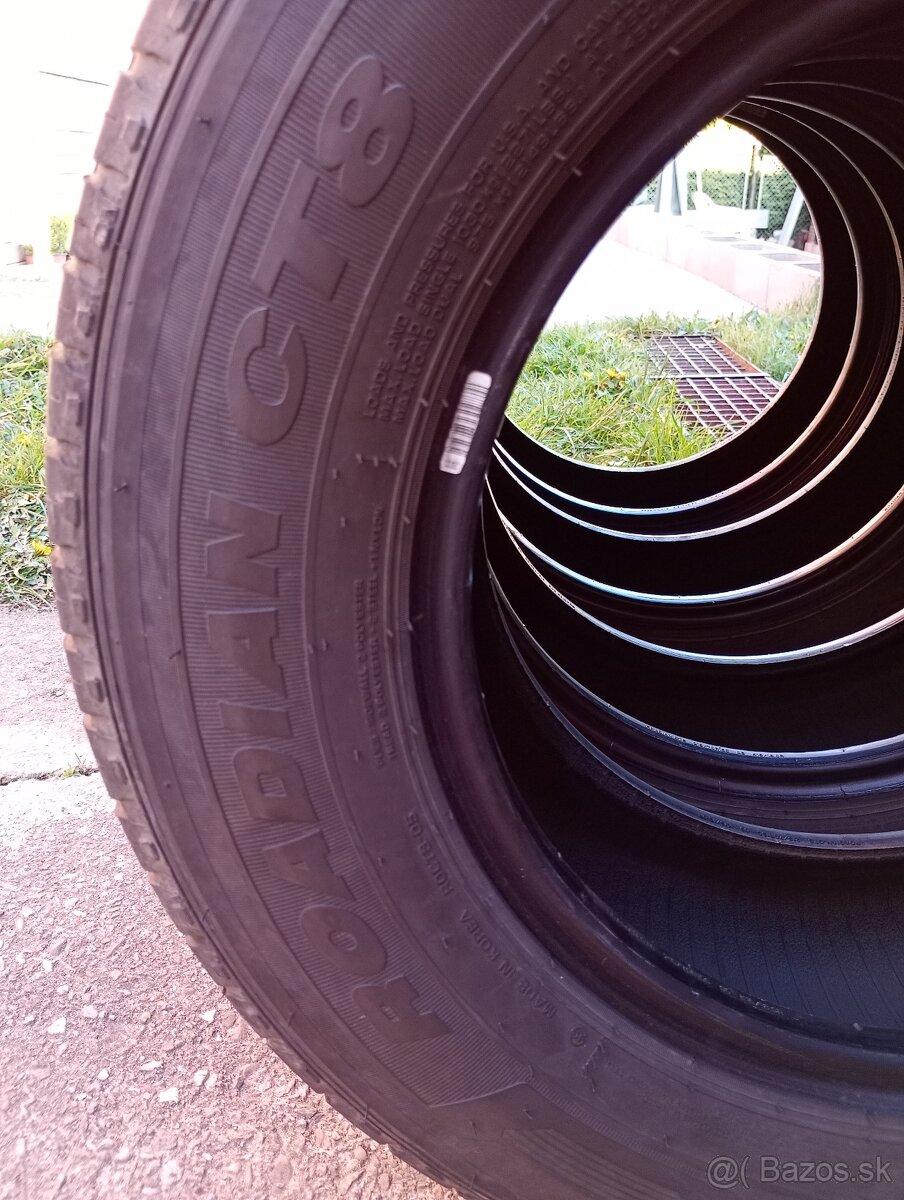 Predám 4ks NEXEN 215/70 R15 C - 4