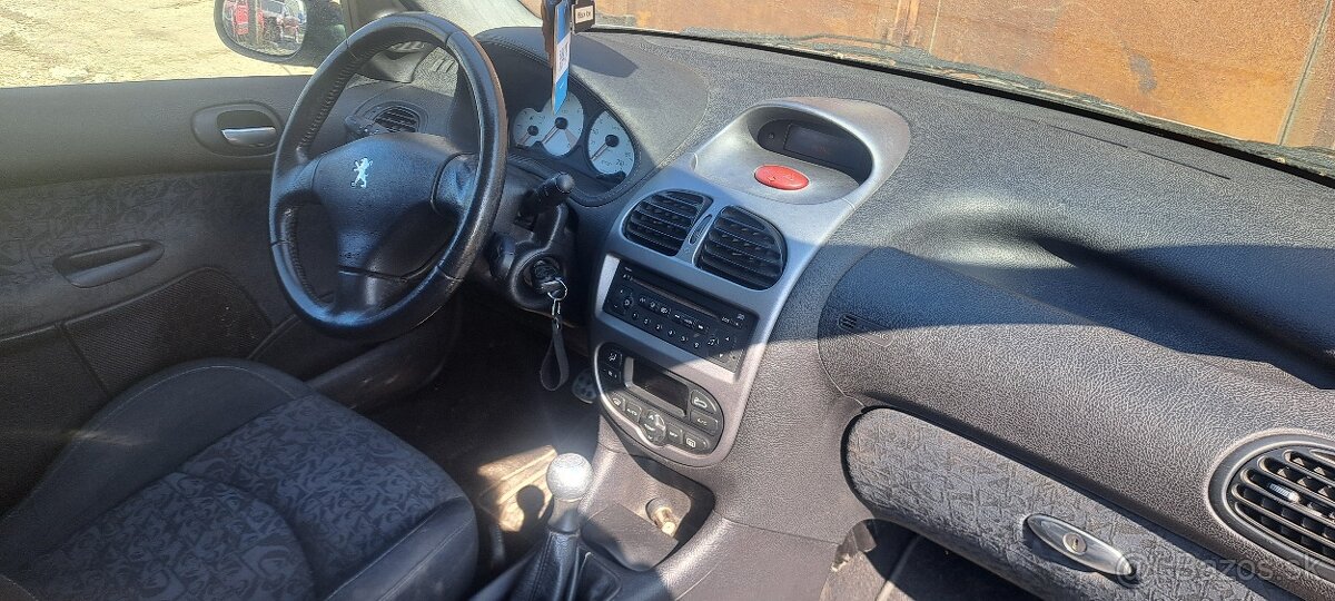 Peugeot 206 - 4