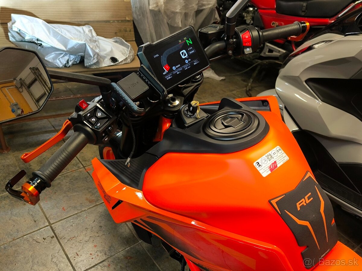 KTM 390 Duke 2025 Video - 4