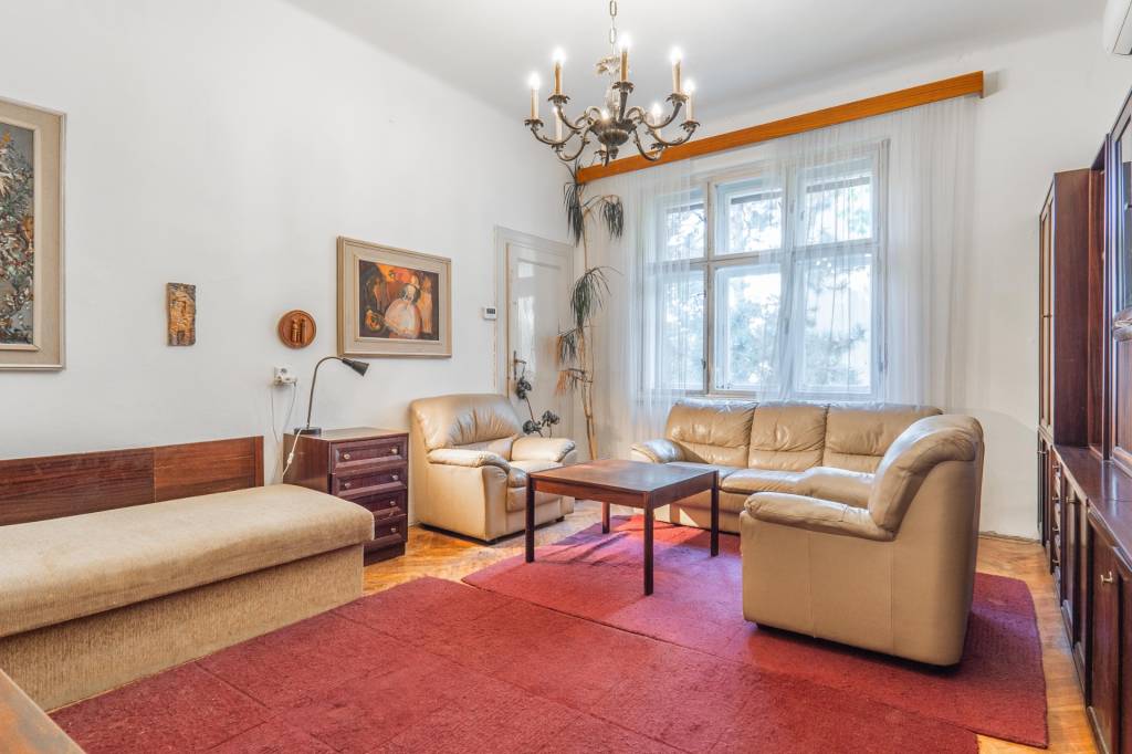 Priestranný 3-izbový byt s historickým šarmom v Starom Meste - 4