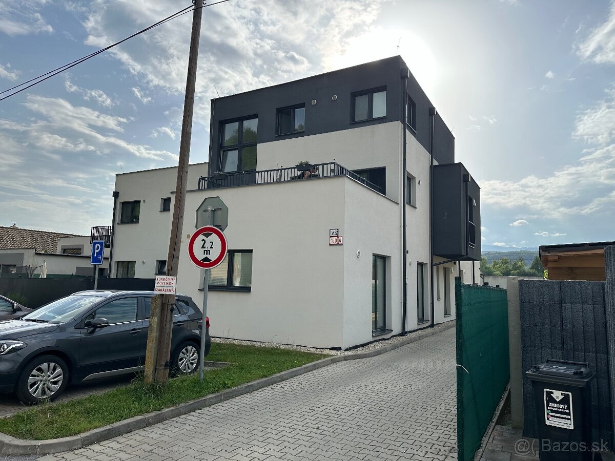 Prenajom garzonka v novostavbe Iliaš - 4