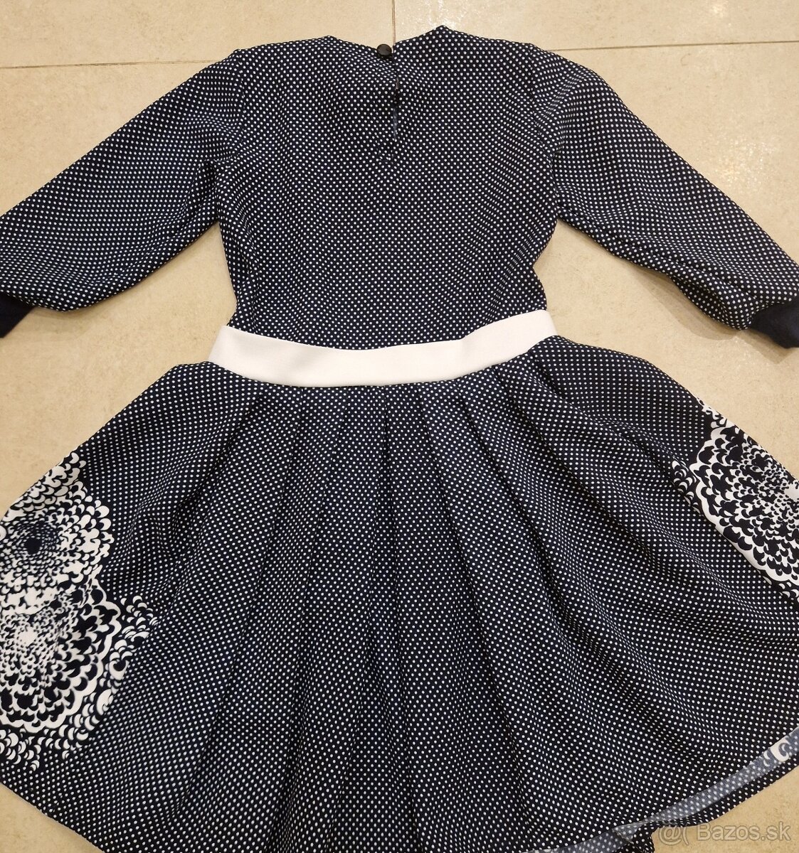 Predám dievčenské šaty - 4