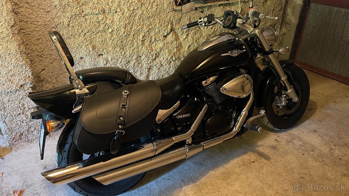 Suzuki Intruder VZ M800 - 4
