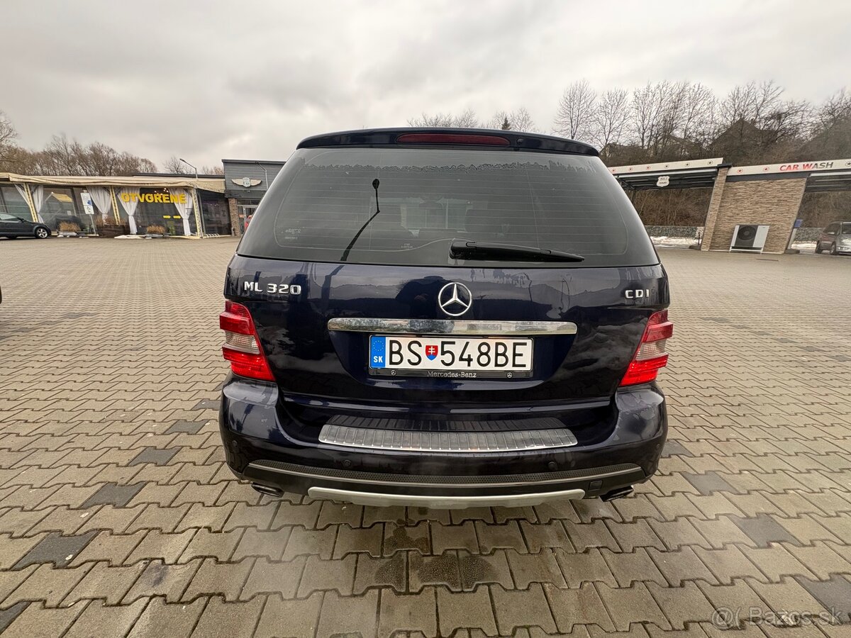 Mercedes-Benz ML 320 w164 - 4