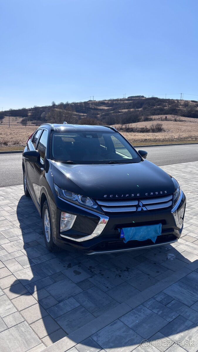 Predám Mitsubishi ECLIPSE CROSS ročník 2020 - 4