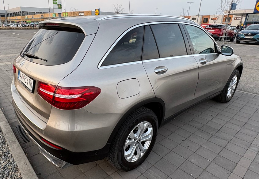 Mercedes Benz GLC 250 4matic - 4
