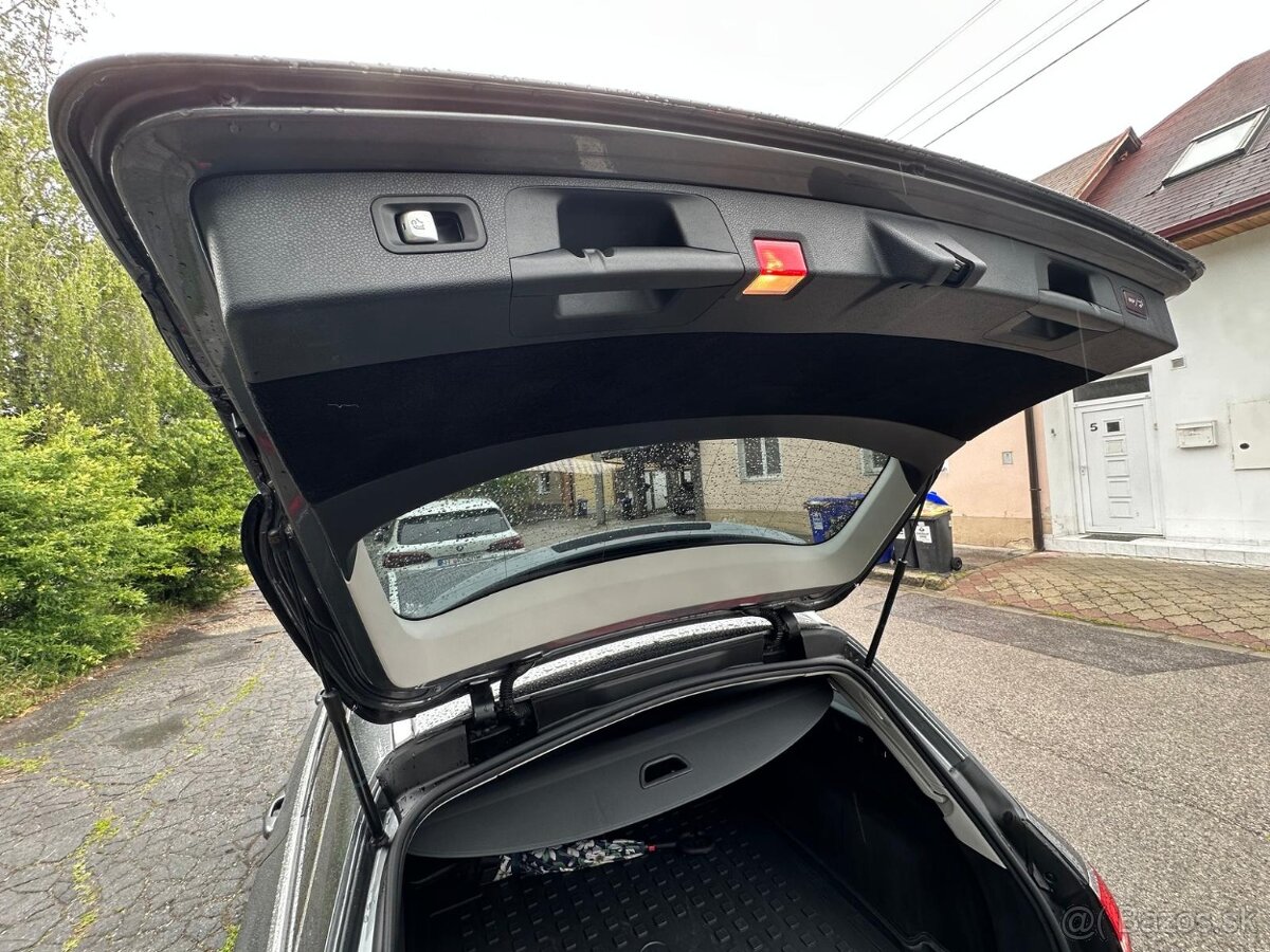 Mercedes-Benz E 220d 4MATIC All-Terrain 01/2018 SK DPH