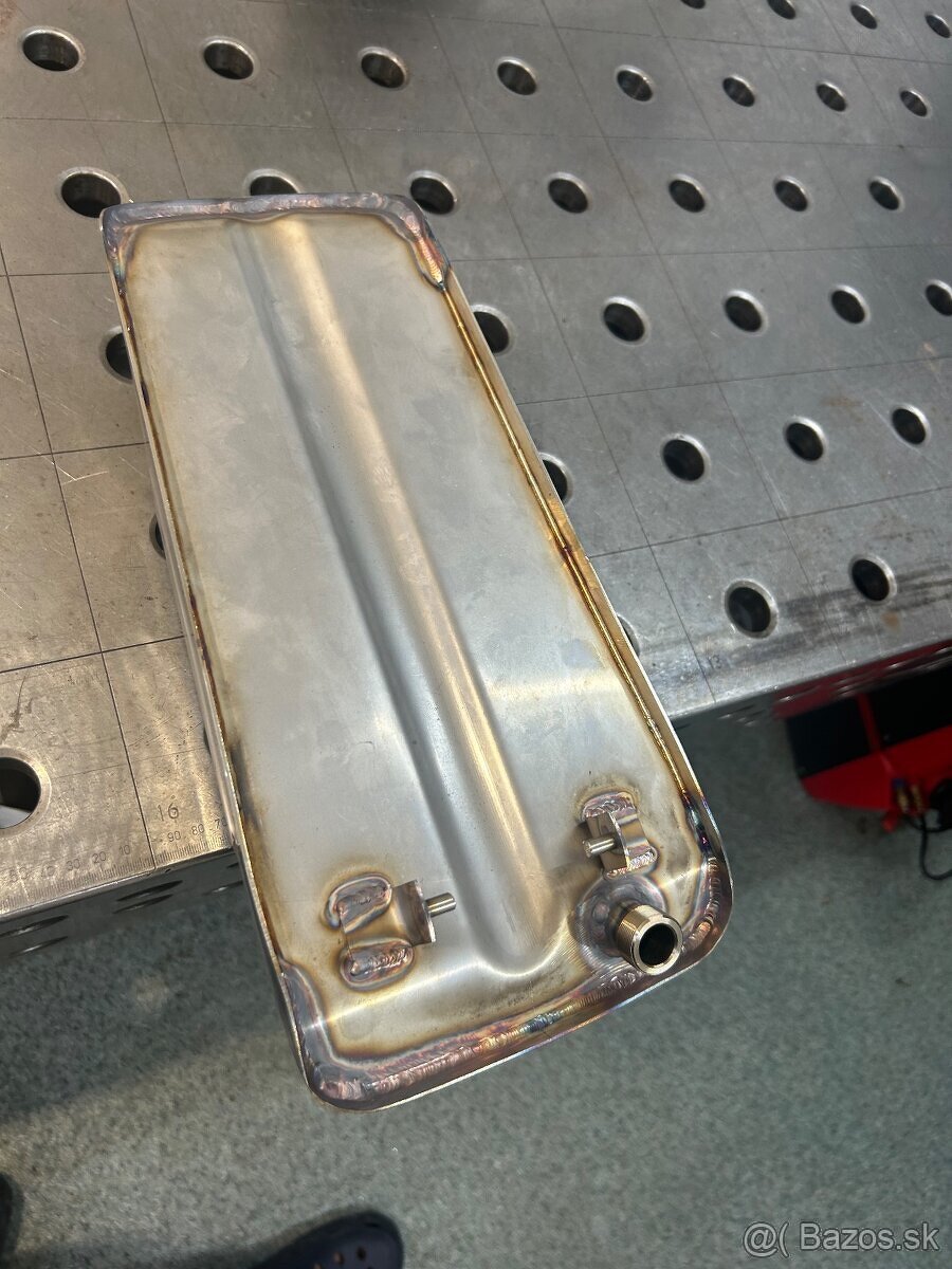 Nádrž na celý život Pionier - 4