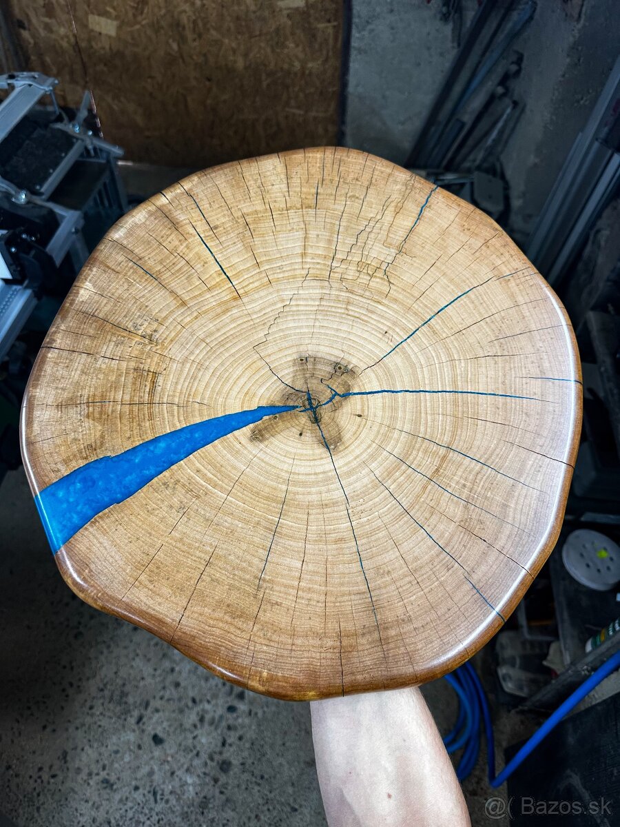 Javorový stôl s epoxidom - 4