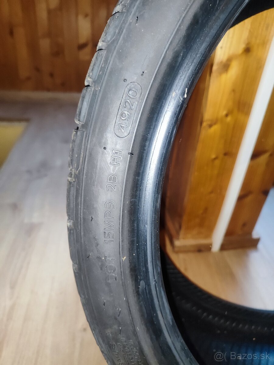 225/35 ZR19 88Y Hankook - 4
