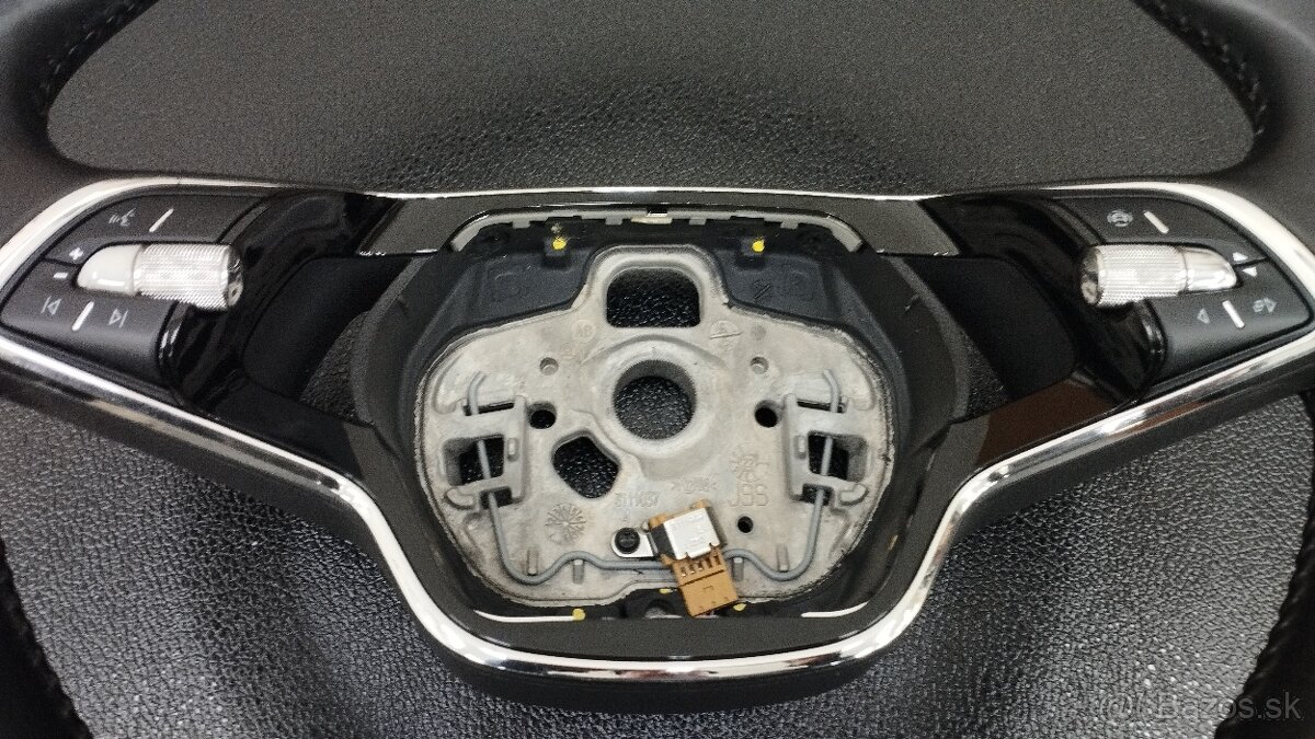 VOLANT ŠKODA 2023 - 4