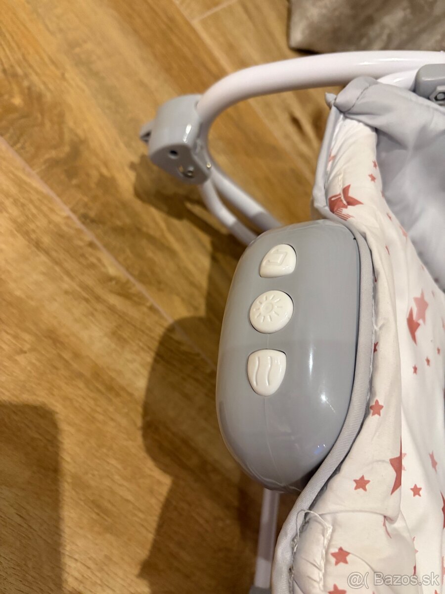 Predám húpacieho kresielko pre bábätko - 4