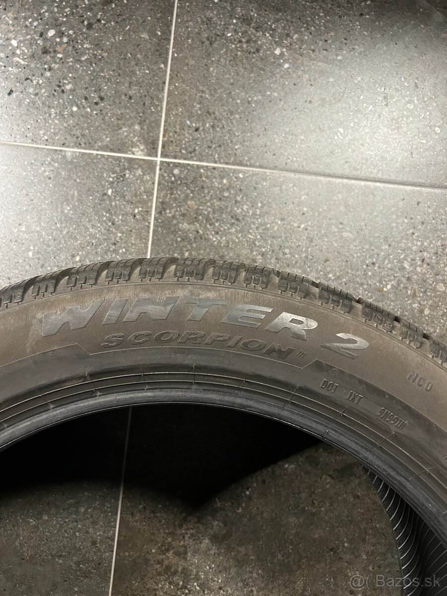 Pirelli Scorpion Winter 2 – 285/45 R21 - 4