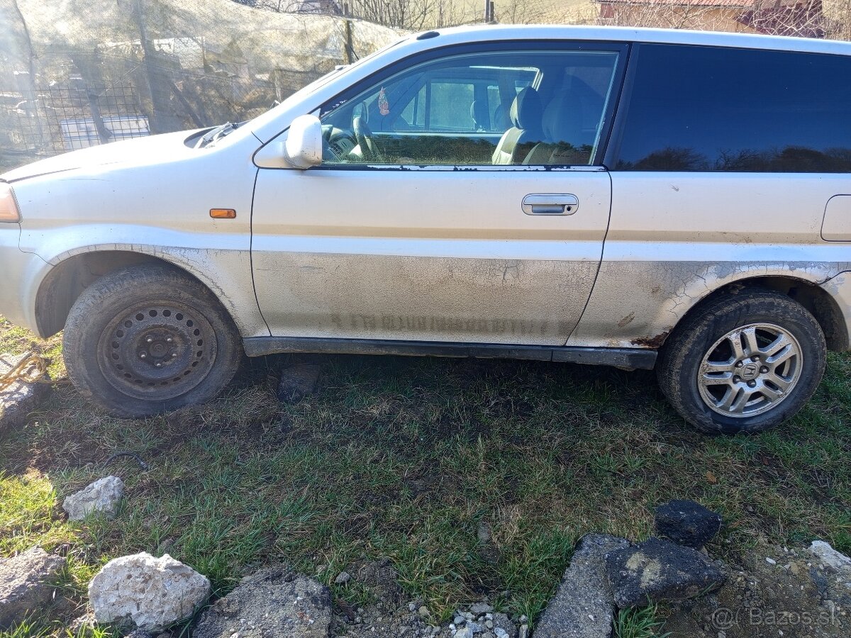 Rozpredám Honda HRV 1.6 benzin LPG - 4