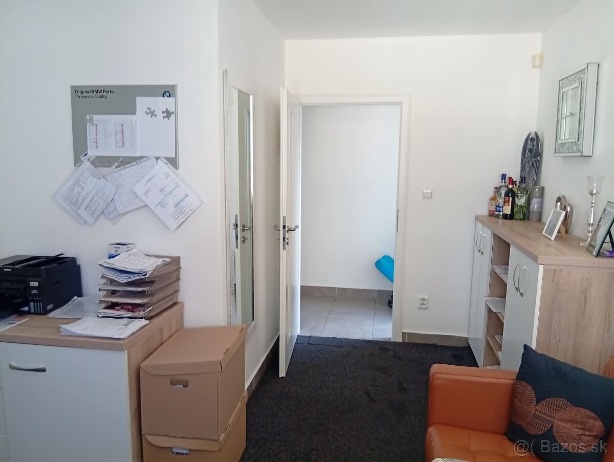 Na prenájom 90 m² kancelársky priestor Banská Bystrica - Ansicht 4