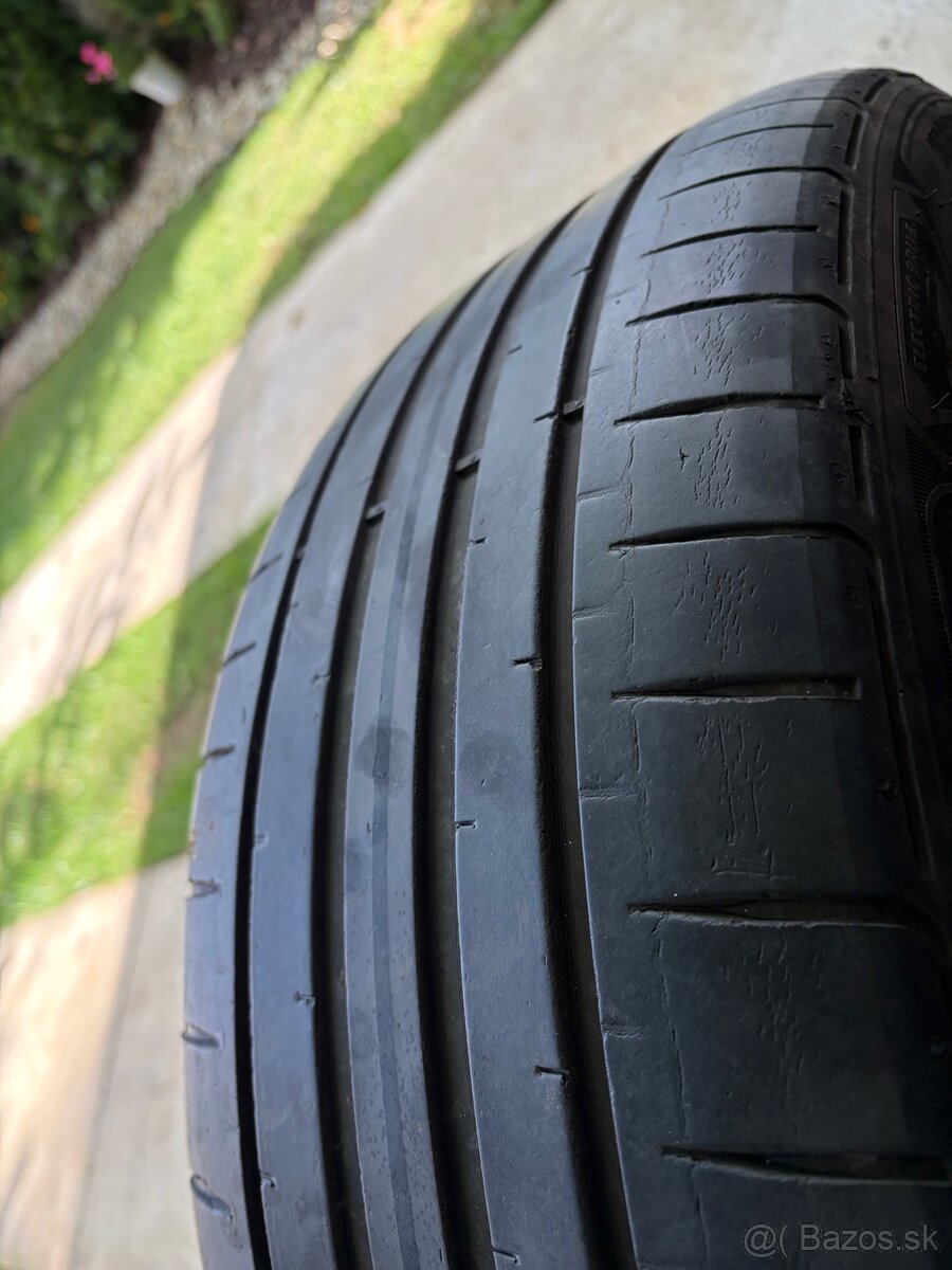 GoodYear EfficientGrip 215/45 r20 95T - 4