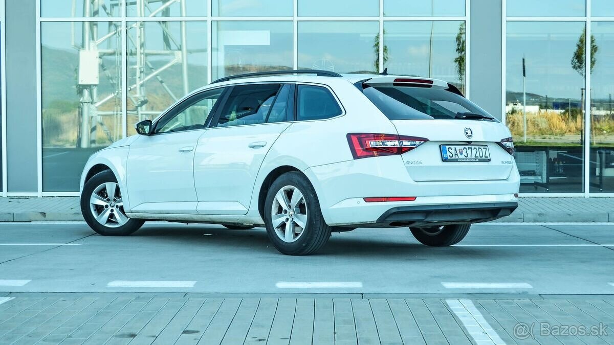 Škoda Superb Combi 2.0 TDI Active DSG - 4