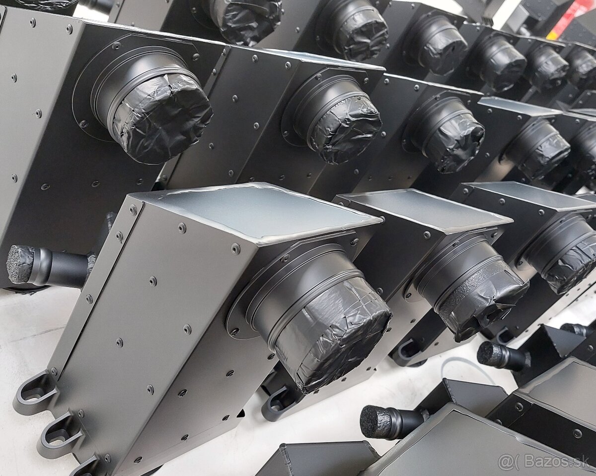 Brigáda pred sviatkmi: Pomocné Práce v lakovni - 4