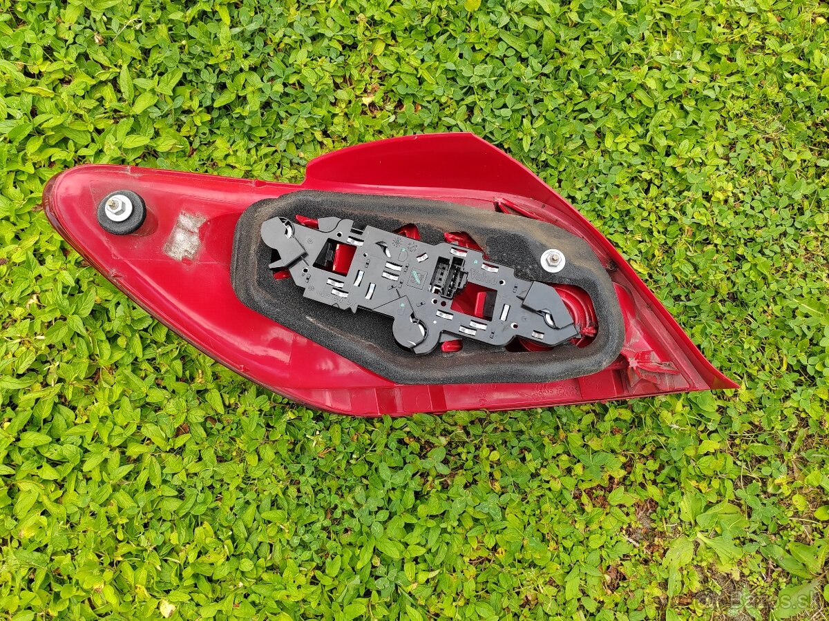 Peugeot 307 pravé zadné svetlo - 4