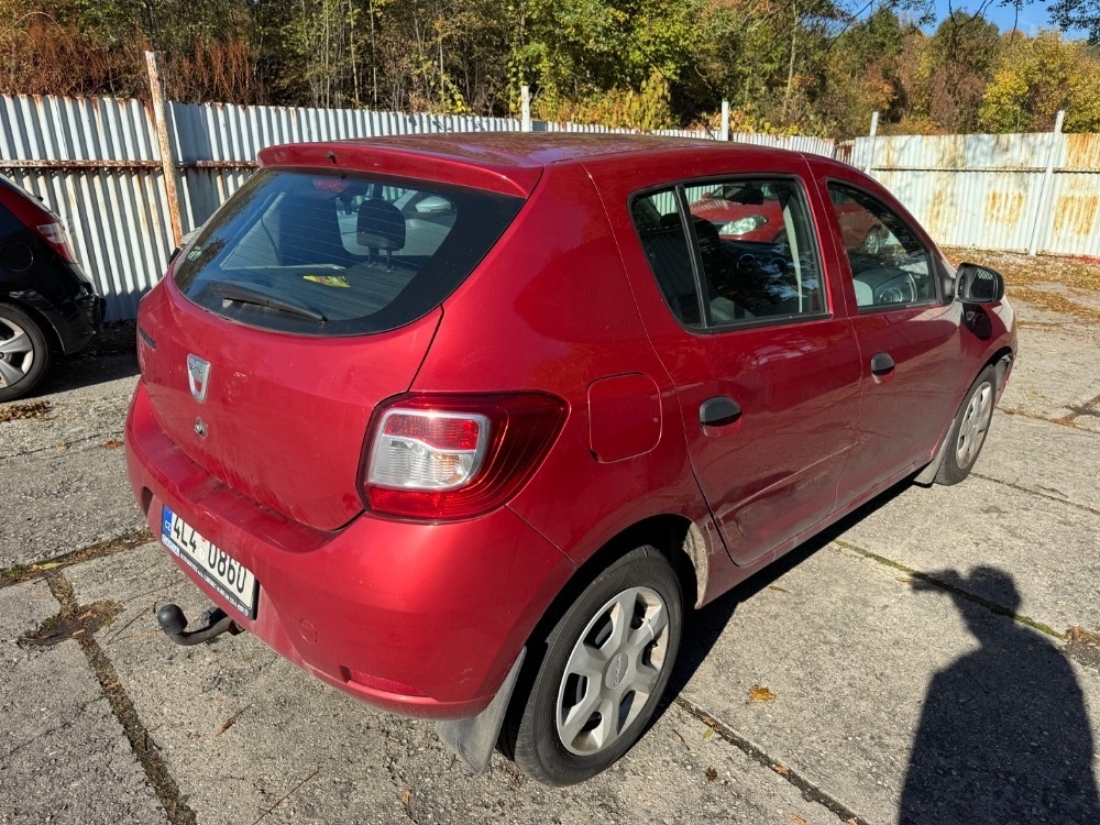 DACIA SANDERO 1,2 55 KW,ROK 2013,NAJ 108 TKM,DOHODA - 4