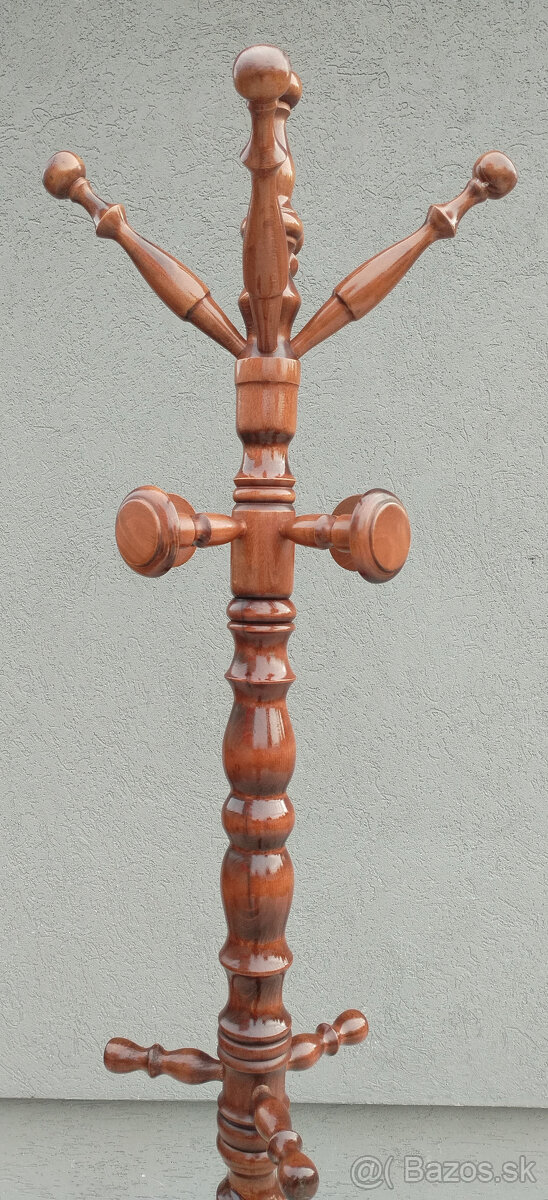 Vešiak drevený vintage. - 4