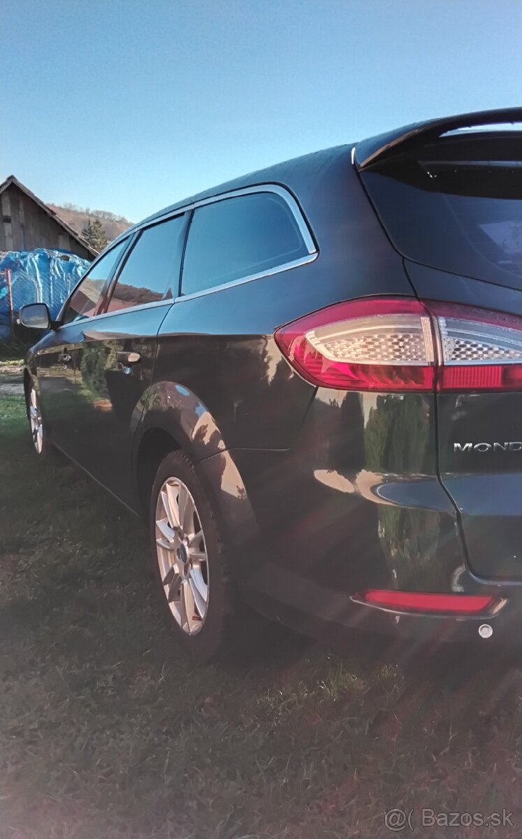 Ford Mondeo - 4