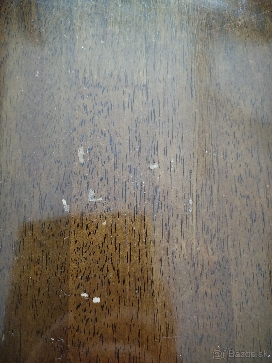 Stôl so stoličkami - 4