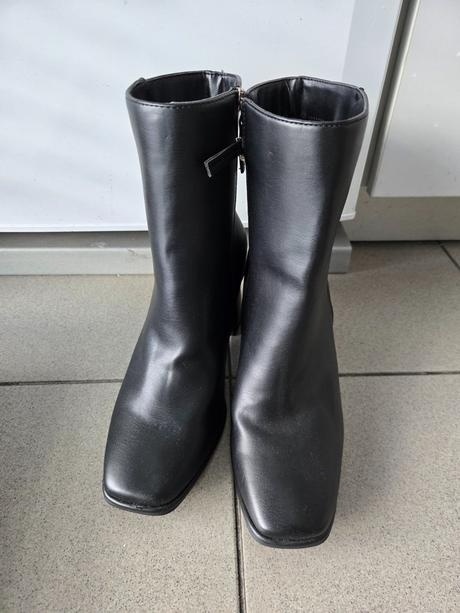 Čierne čižmy vel.39 - 4