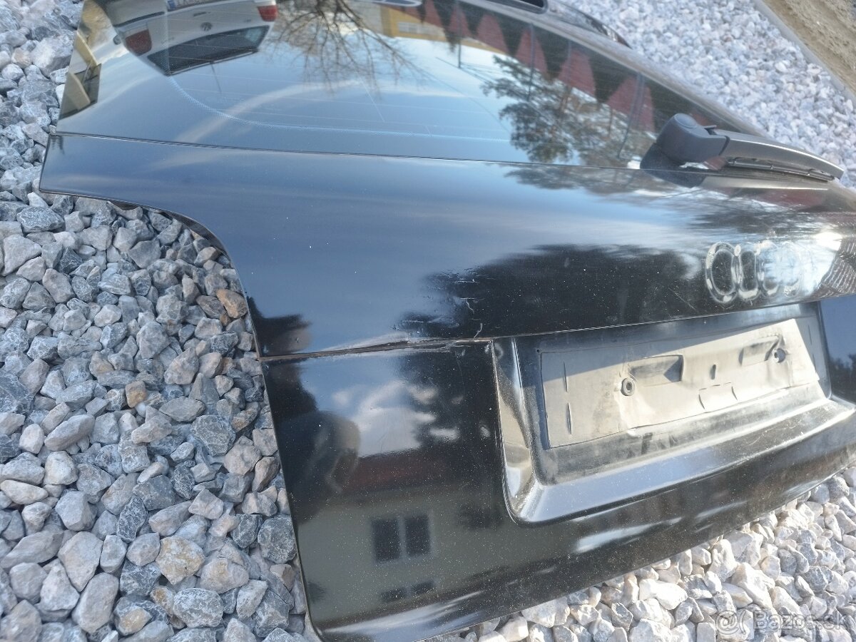 Kufrové dvere audi a3 8p - 4