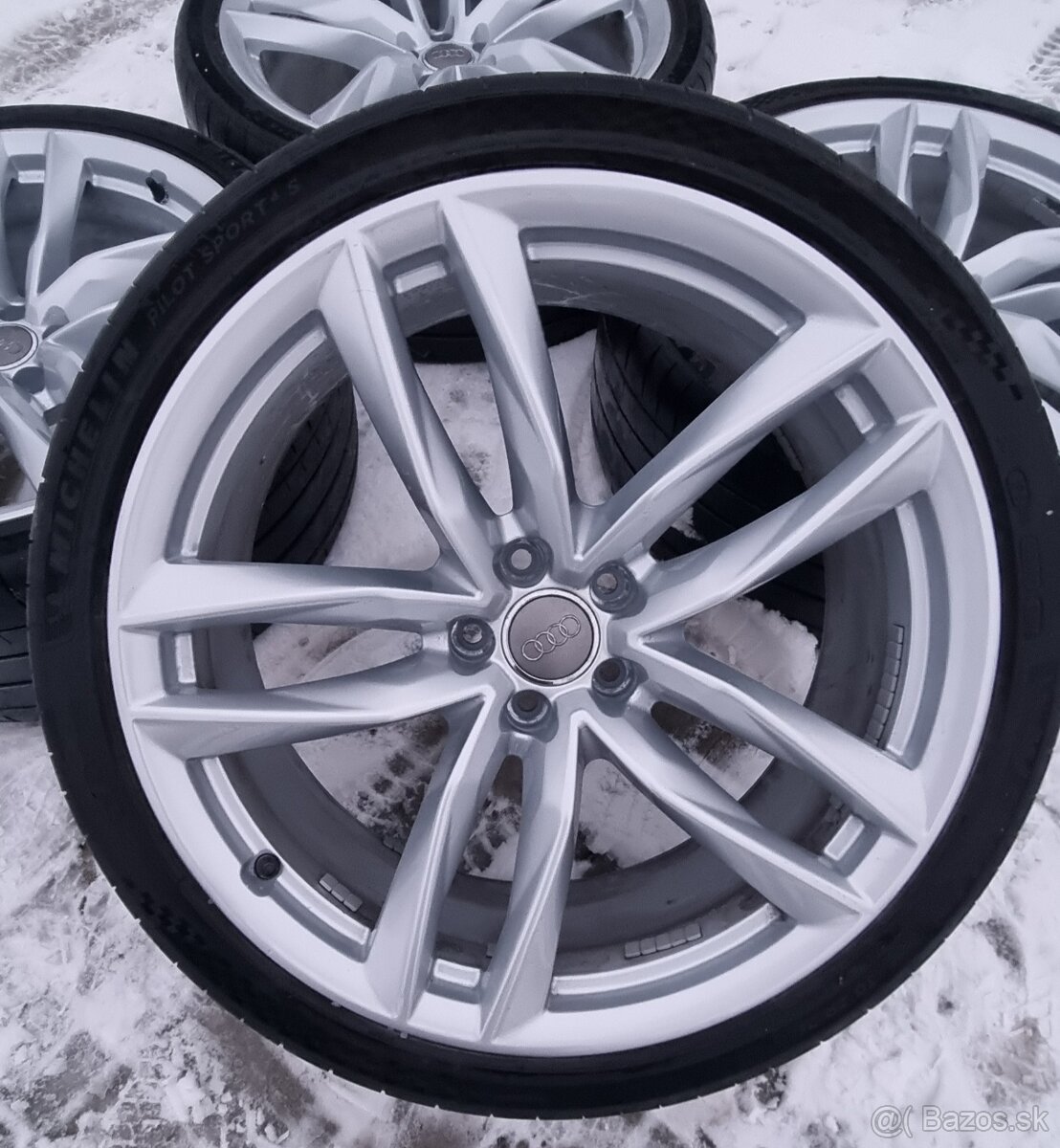 5x112 R21 9,5J ET25 (4G0 601 025 CE) - 4