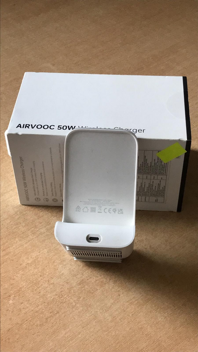 OPPO AirVOOC 50W Wireless Charger - 4