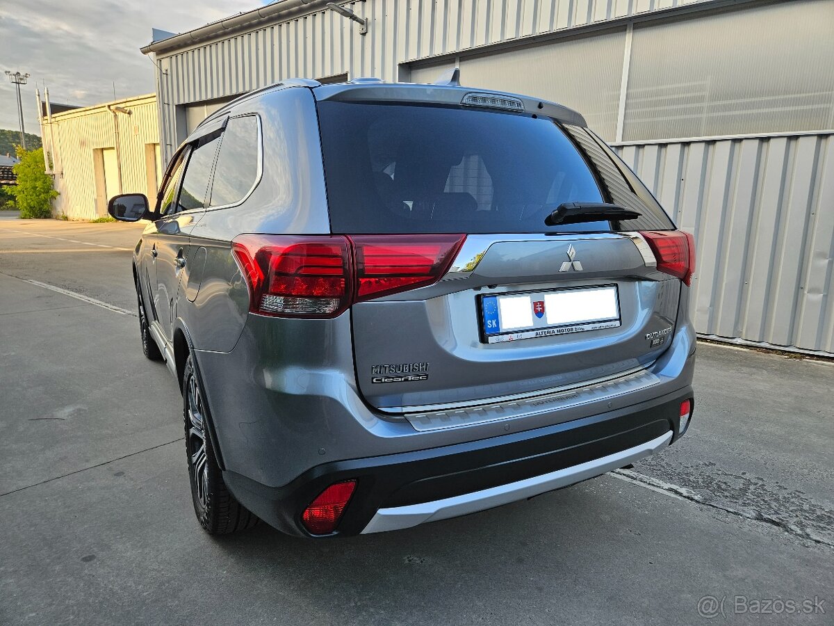 ✅Mitsubishi Outlander 2.0 benzín 4WD➡️automat CVT➡️7 miest