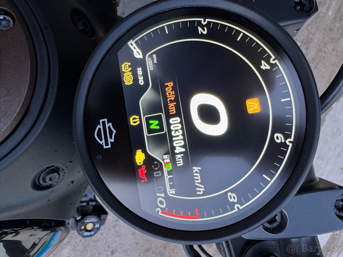 Harley-Davidson Sportster S - 4