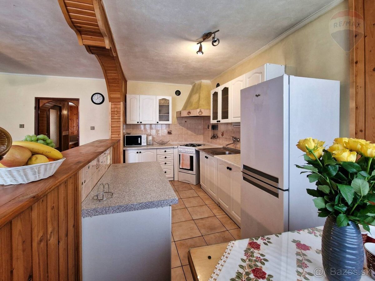 PREDAJ veľký 5izbový RD Dolné Vestenice - 4