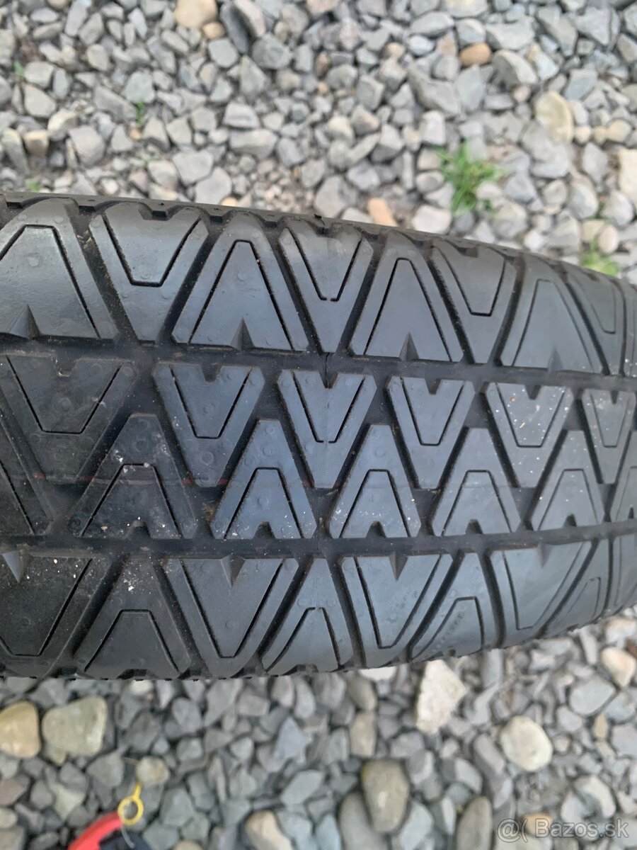 Predám koleso 5x114,3 R117; R16 ako rezervu tenkú - 4