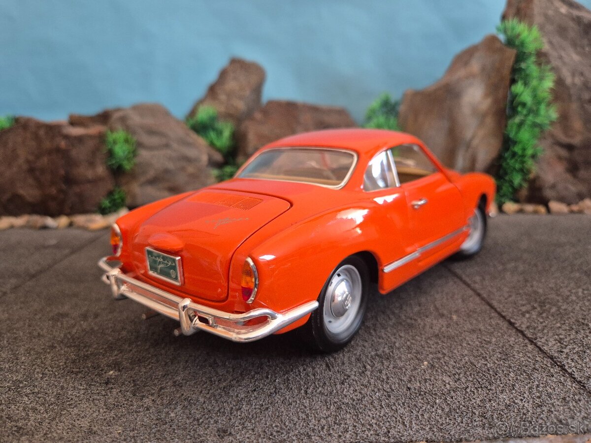 Prodám model 1:18 Volkswagen Karmann Ghia - 4