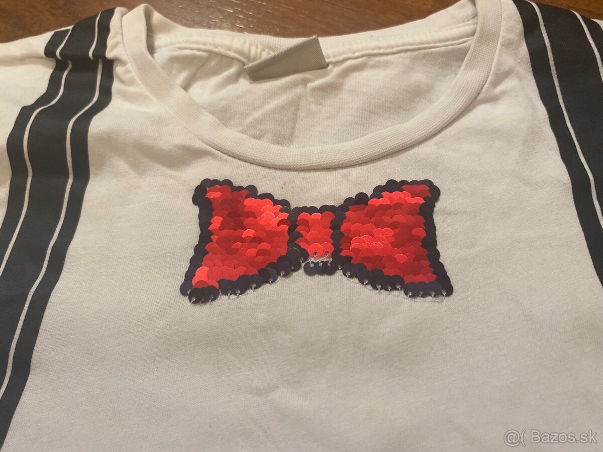 Tričko s čiernymi trakmi a motýlikom, veľ. 152 cm - 4