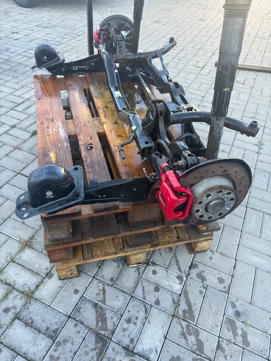 Skoda octavia 3 zadna naprava - 4