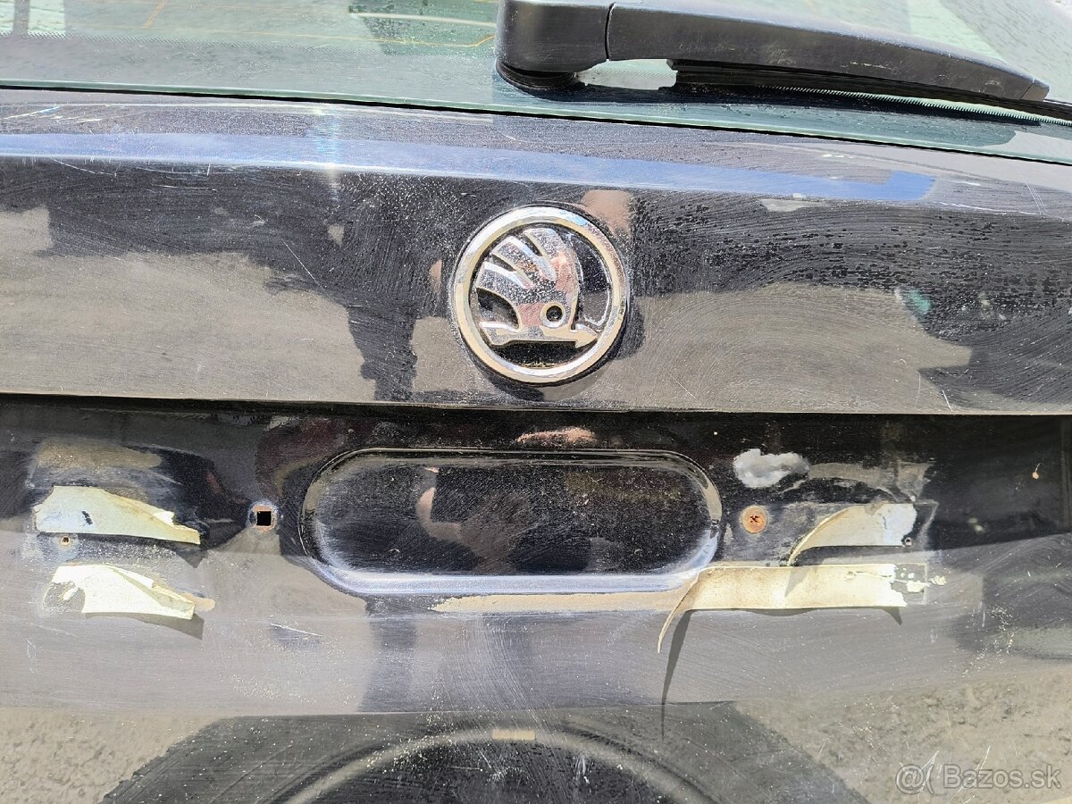 Predám kufor piate dvere škoda Fabia - 4