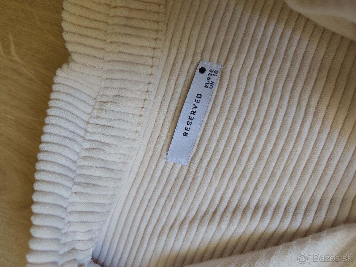 Menčestrova košeľa - 4