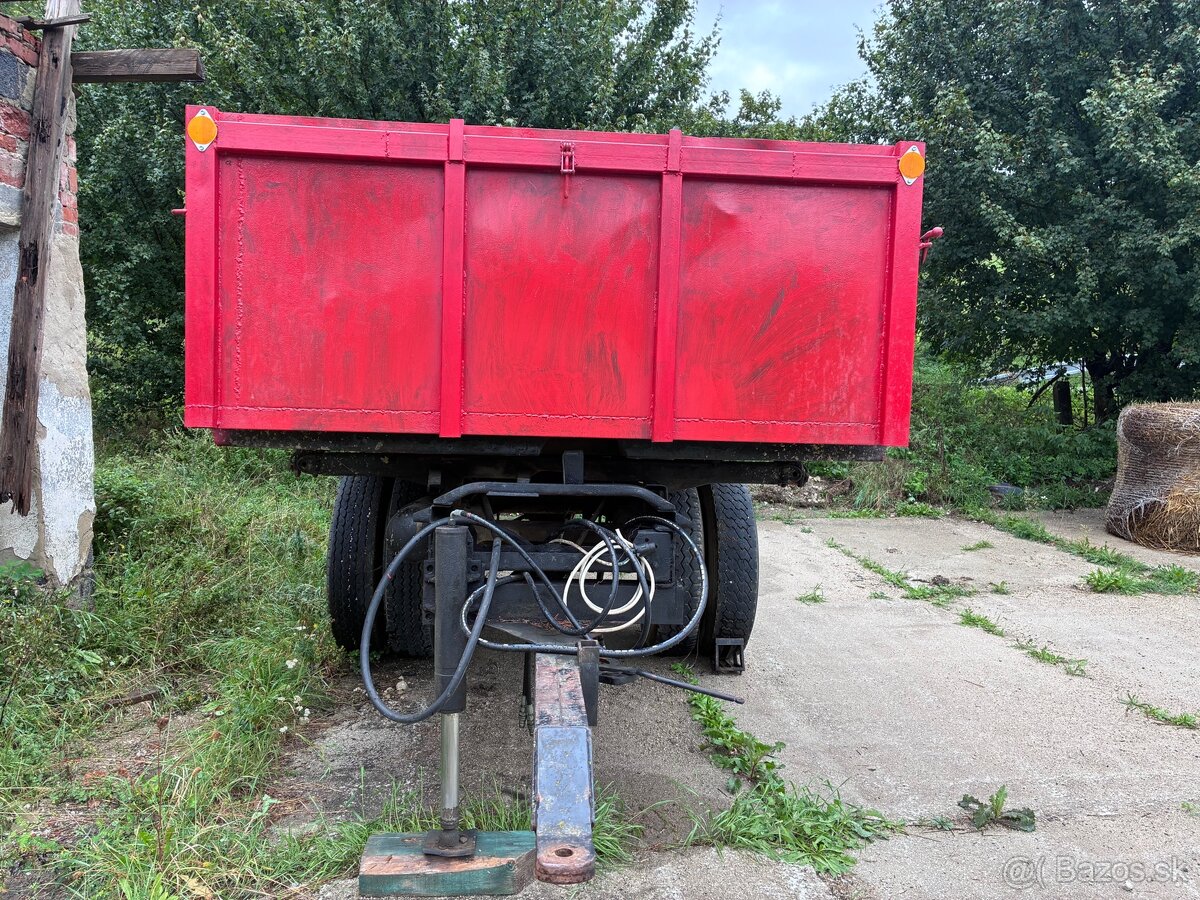 Predám vyklápaciu vlečku - 4