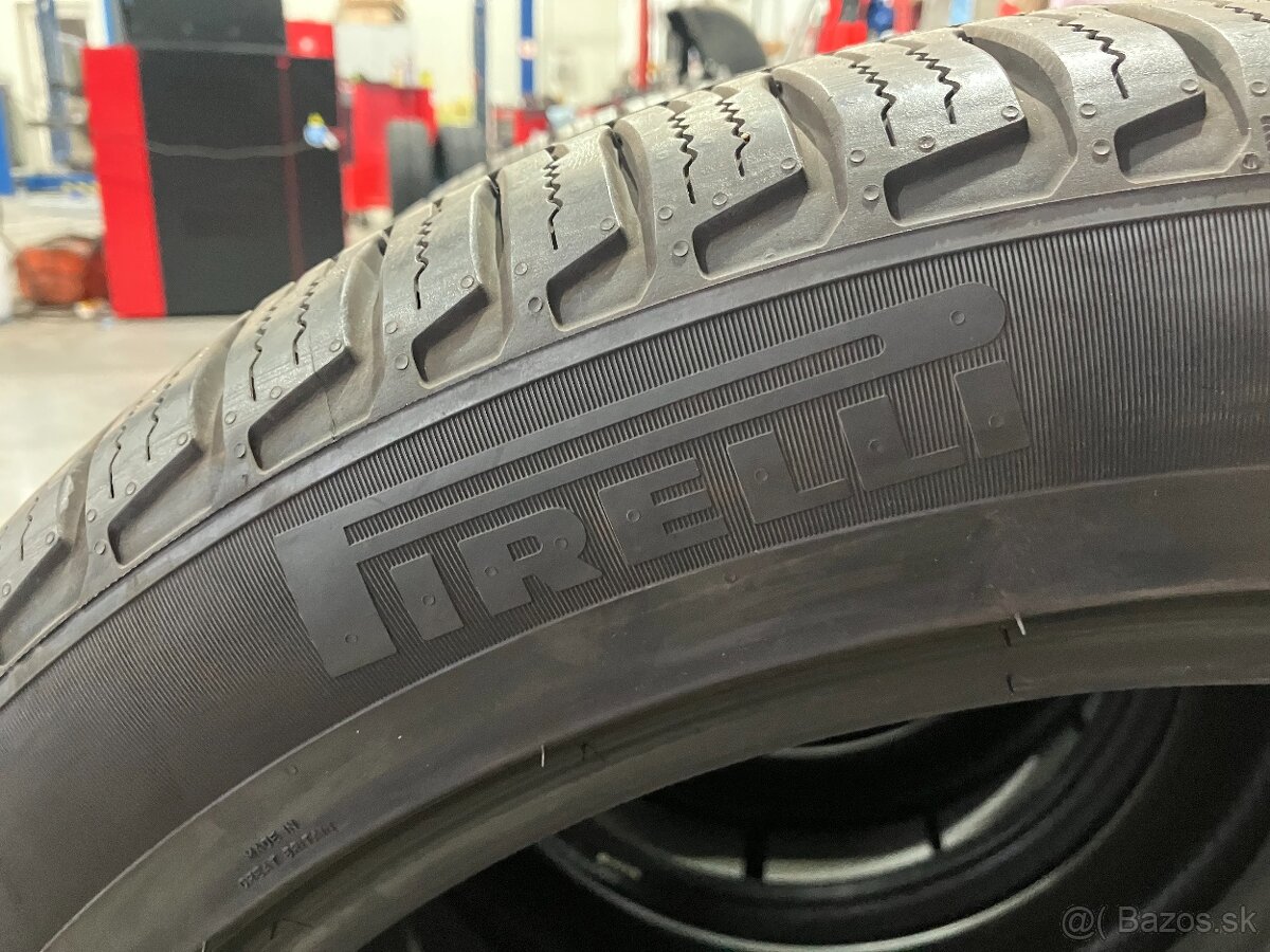 285/45 R22 - celoročné Pirelli Scorpion Zero All Season