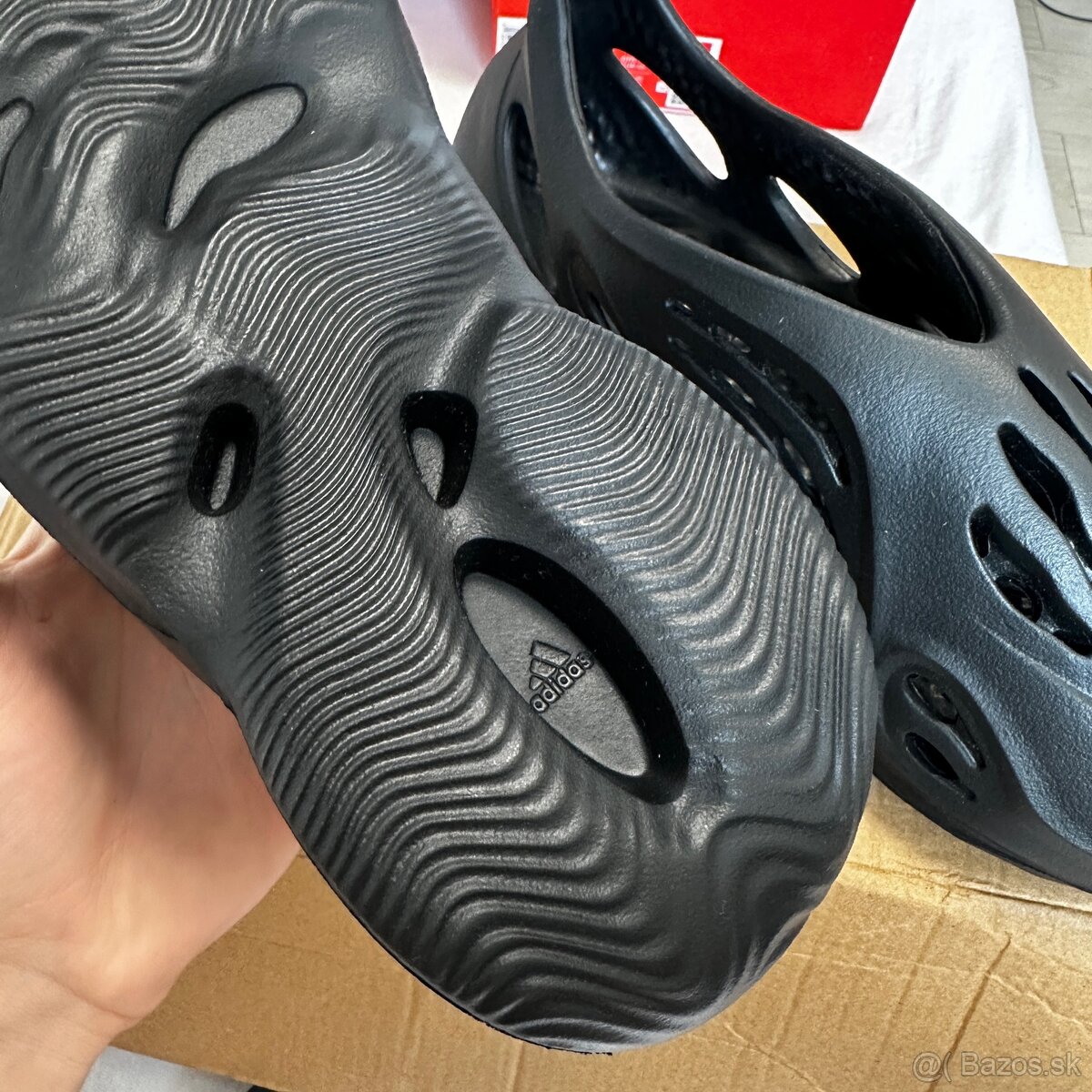 Adidas Yeezy Foam Runners – nove, krabica v horšom stave - 4