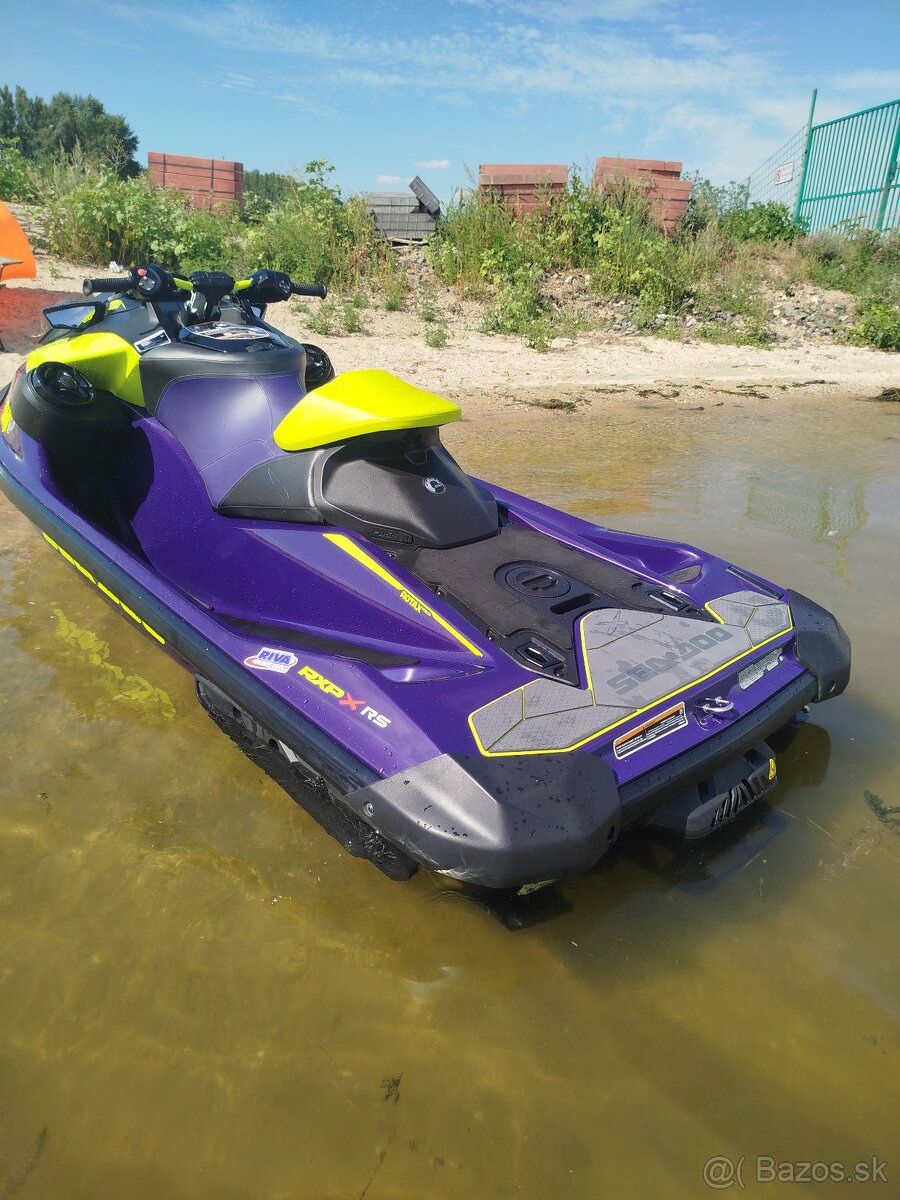 RXP-X 300 RS 2021 audio - 4