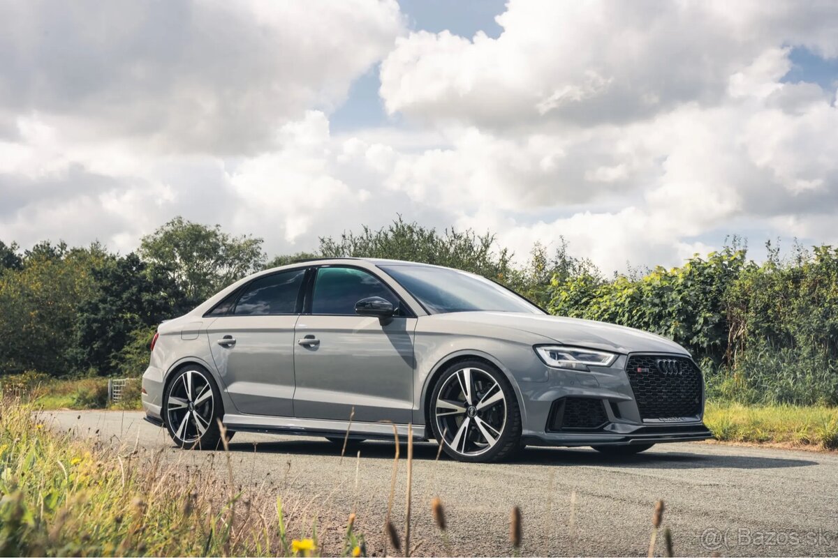 Audi RS3 8v - 4