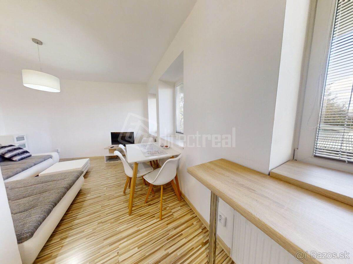 Na prenájom kompletne zariadený dvojizbový byt v centr… - 4
